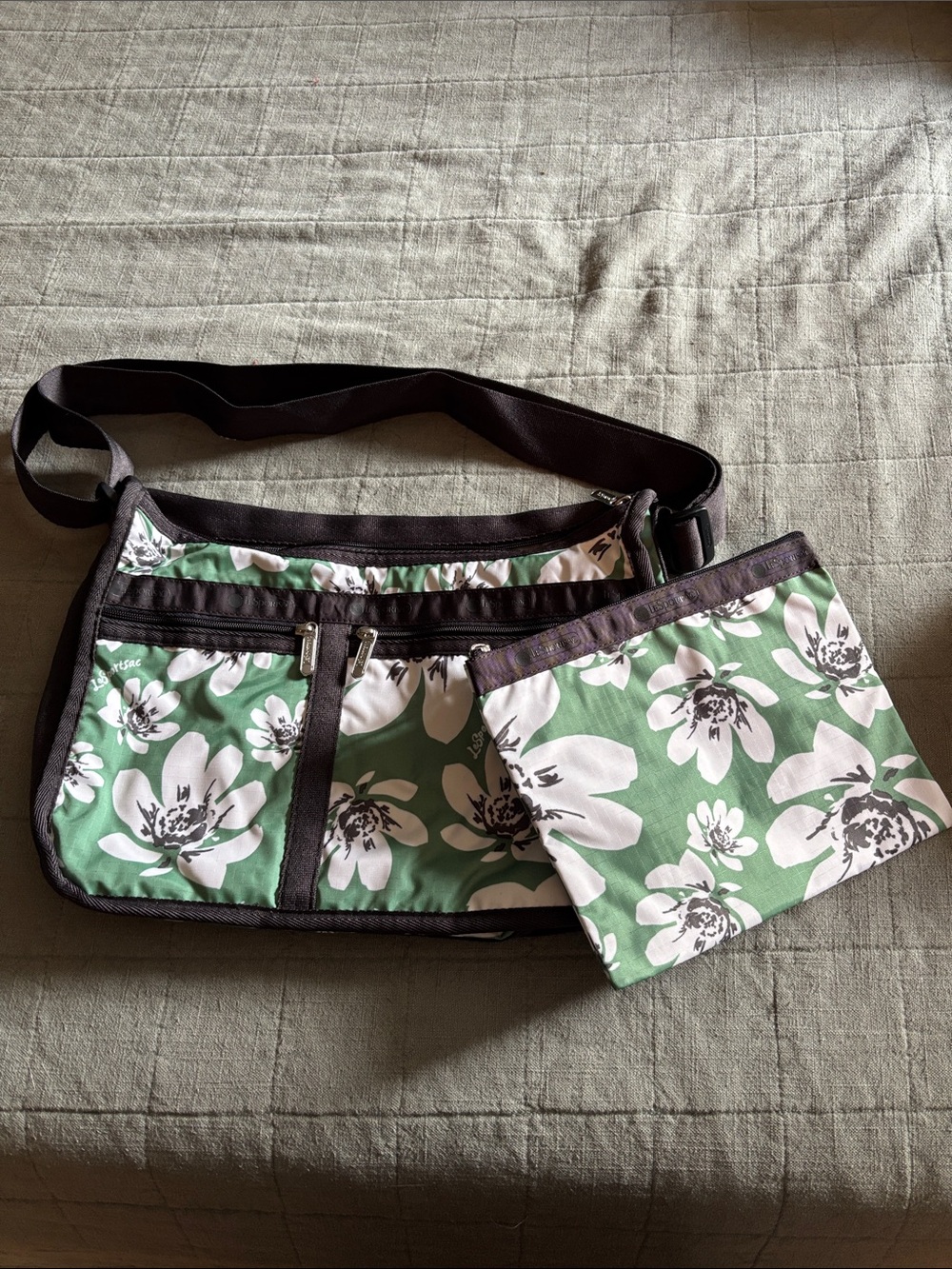 Lesportsac Everyday Green Bag